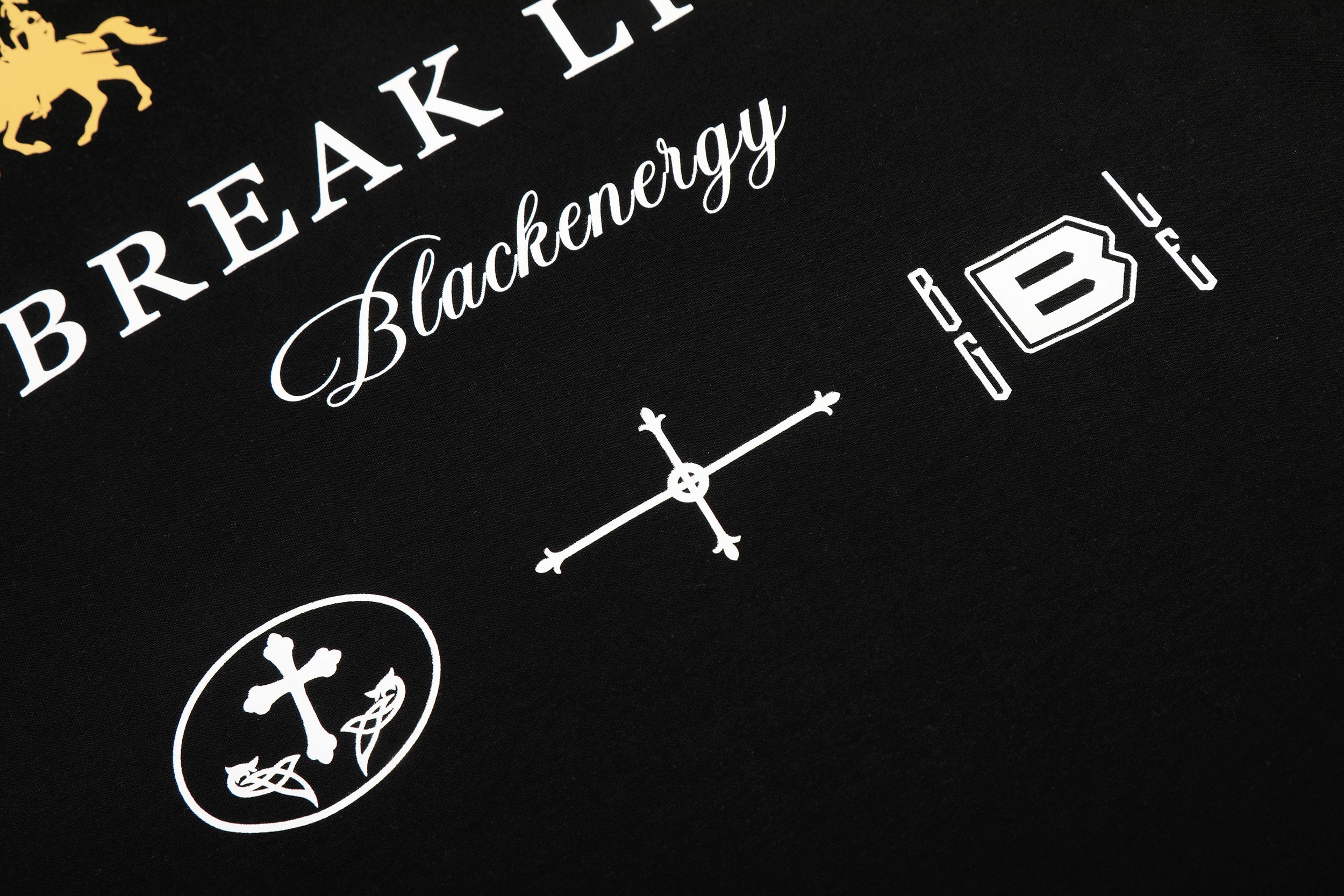 CapCabin Break Line Graphic Polo
