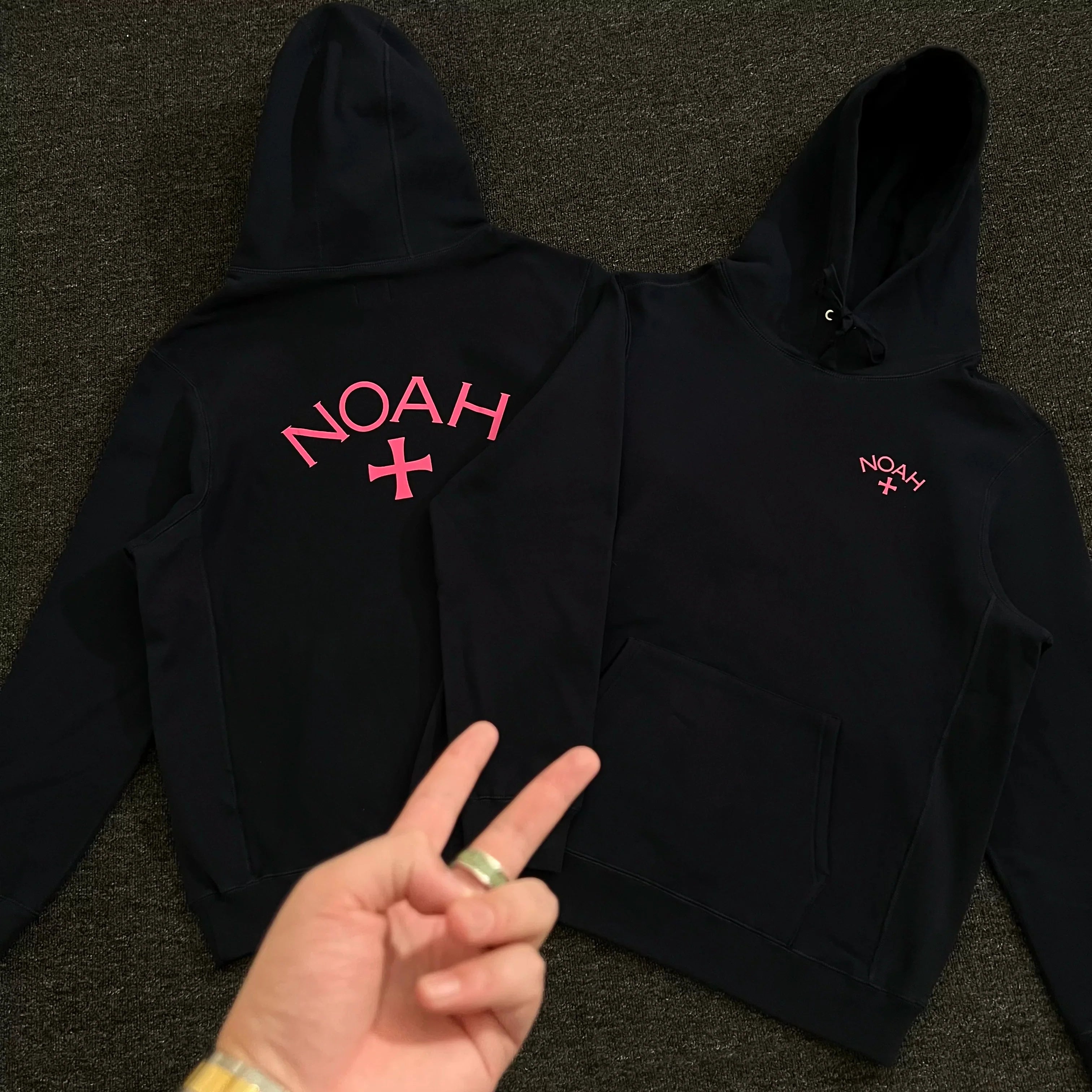 NOAH MARS Men Navy Velvet Splicing Hoodie First Gen Cross Autumn Winter
