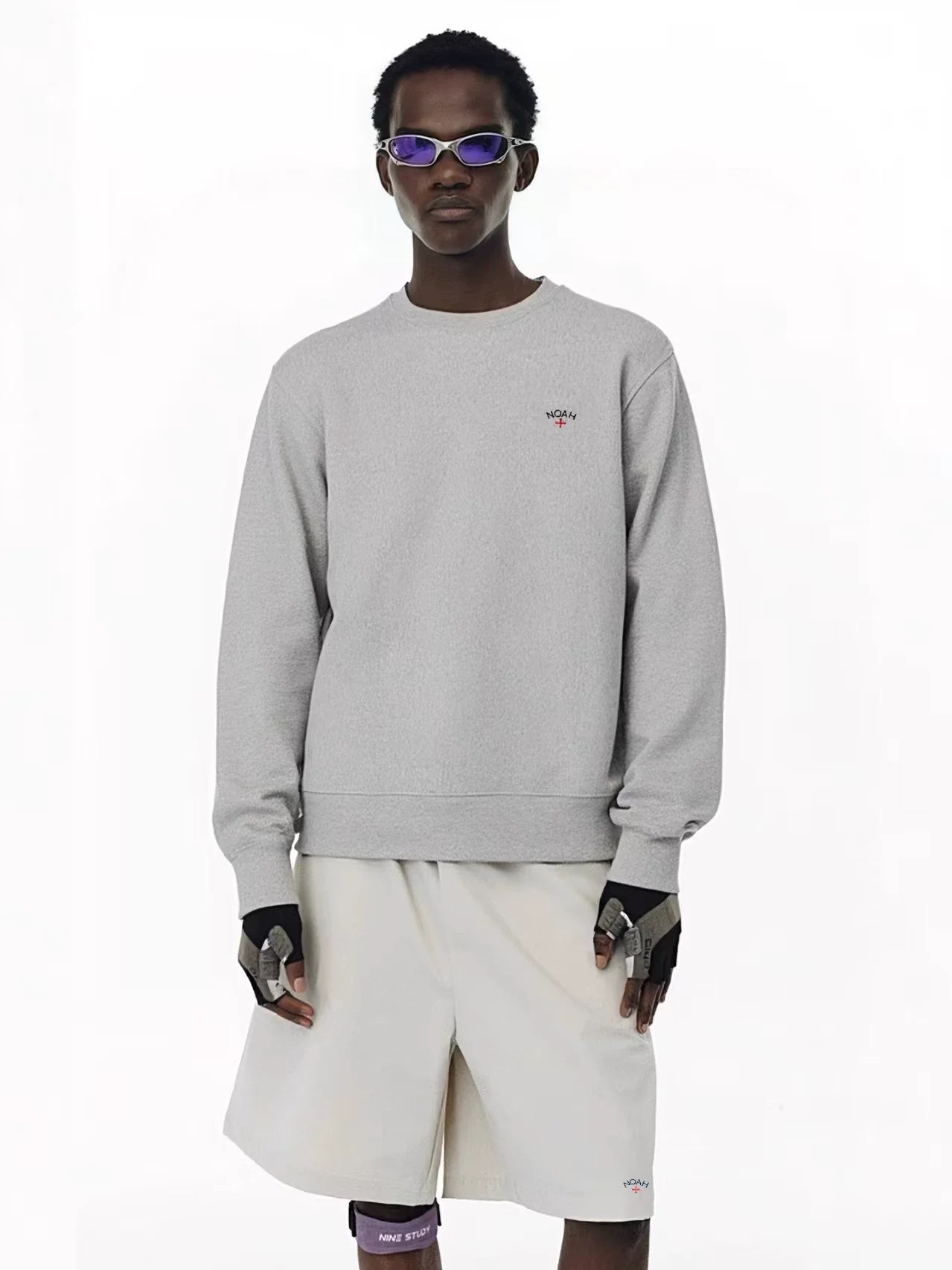NOAH MARS Men Velvet Crew Sweatshirt Left Chest Cross Embroidery Autumn Winter